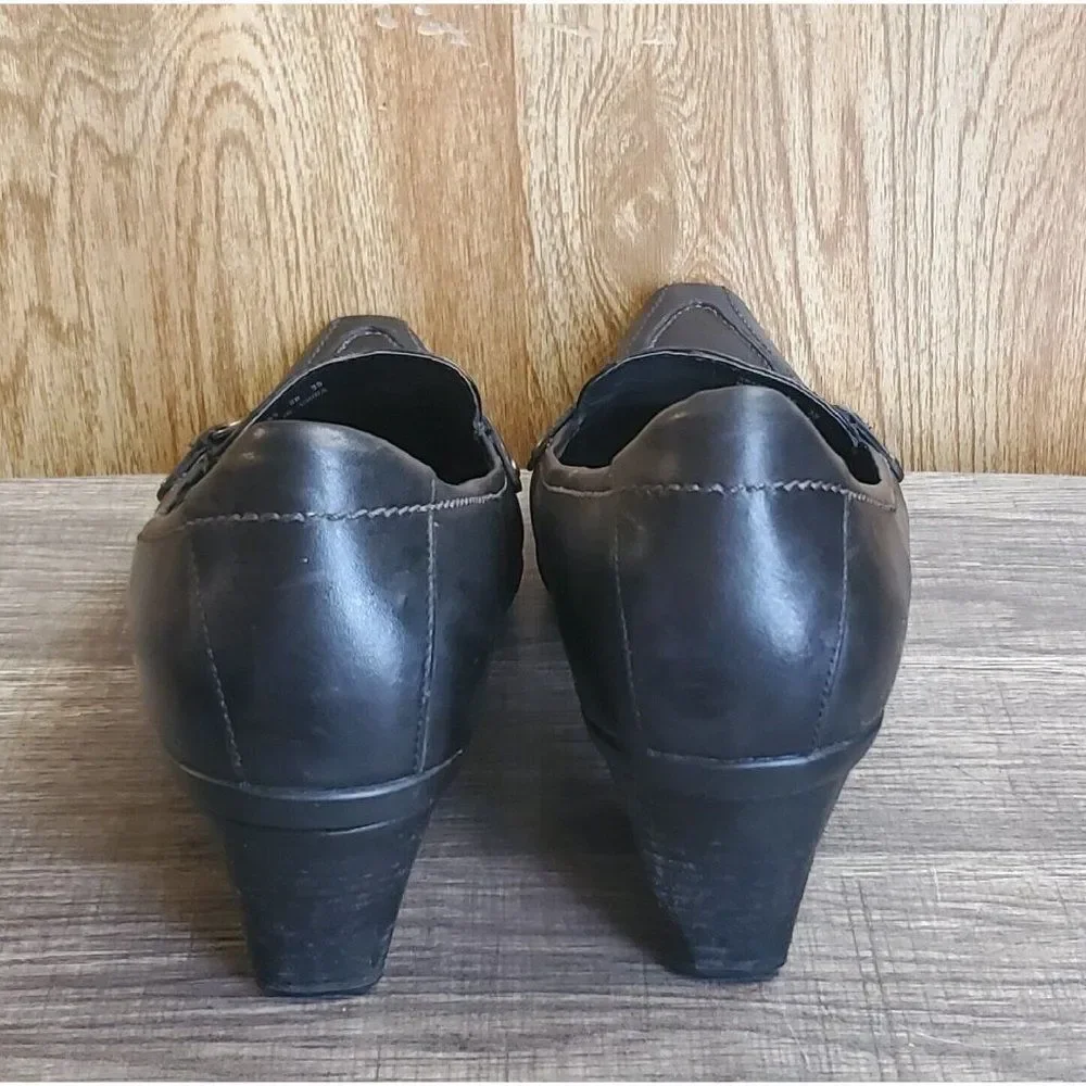 Ecco Women's Black Leather‎ Heels Size 39 US 8-8.5